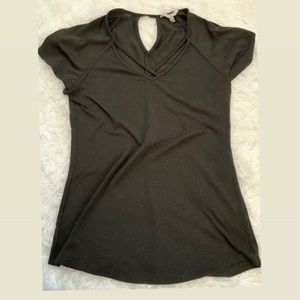Black cross neck tee